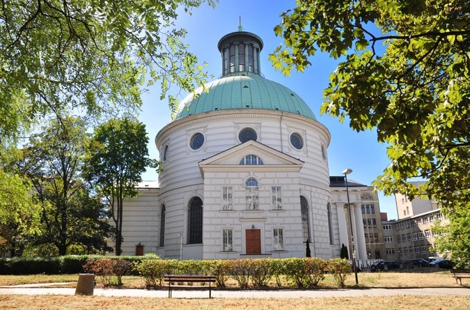 Собор святой троицы в Варшаве